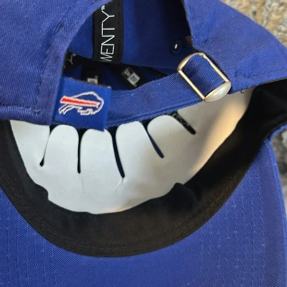 NWT Buffalo Bills LOGO Core Classic 9TWENTY Adjustable Cap adjustable closure - Picture 9 of 9